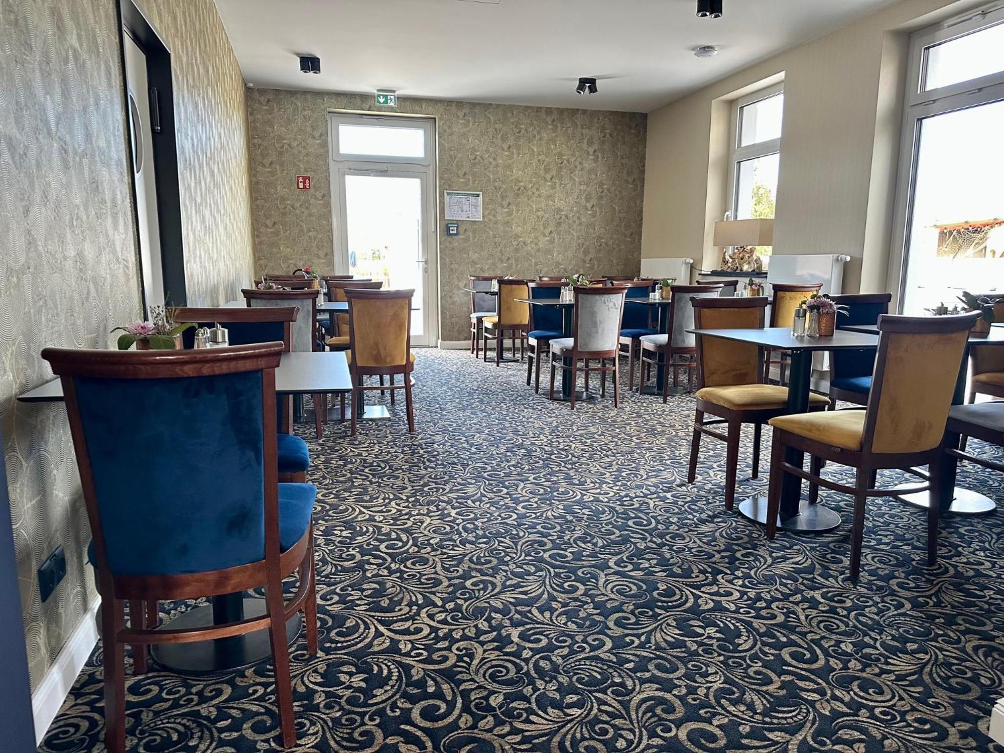 Sandbank Hotel & Appartements 卢布明 外观 照片